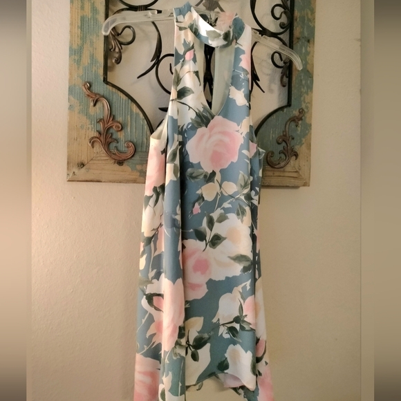 The Impeccable Pig Gray Floral Front Cutout Dress. Size XS - Picture 1 of 9